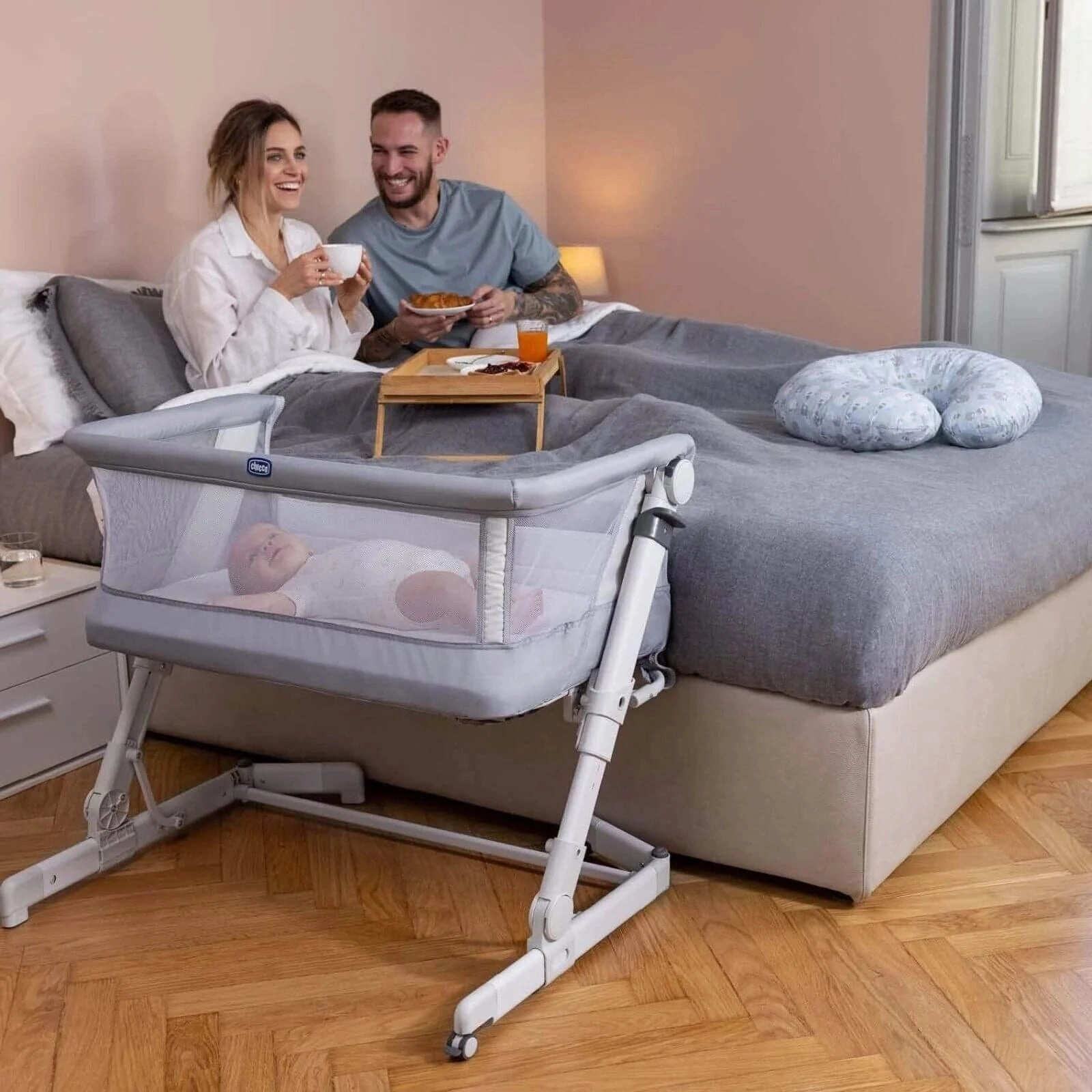 Chicco Next2Me Pop Up Crib - Atmosphere