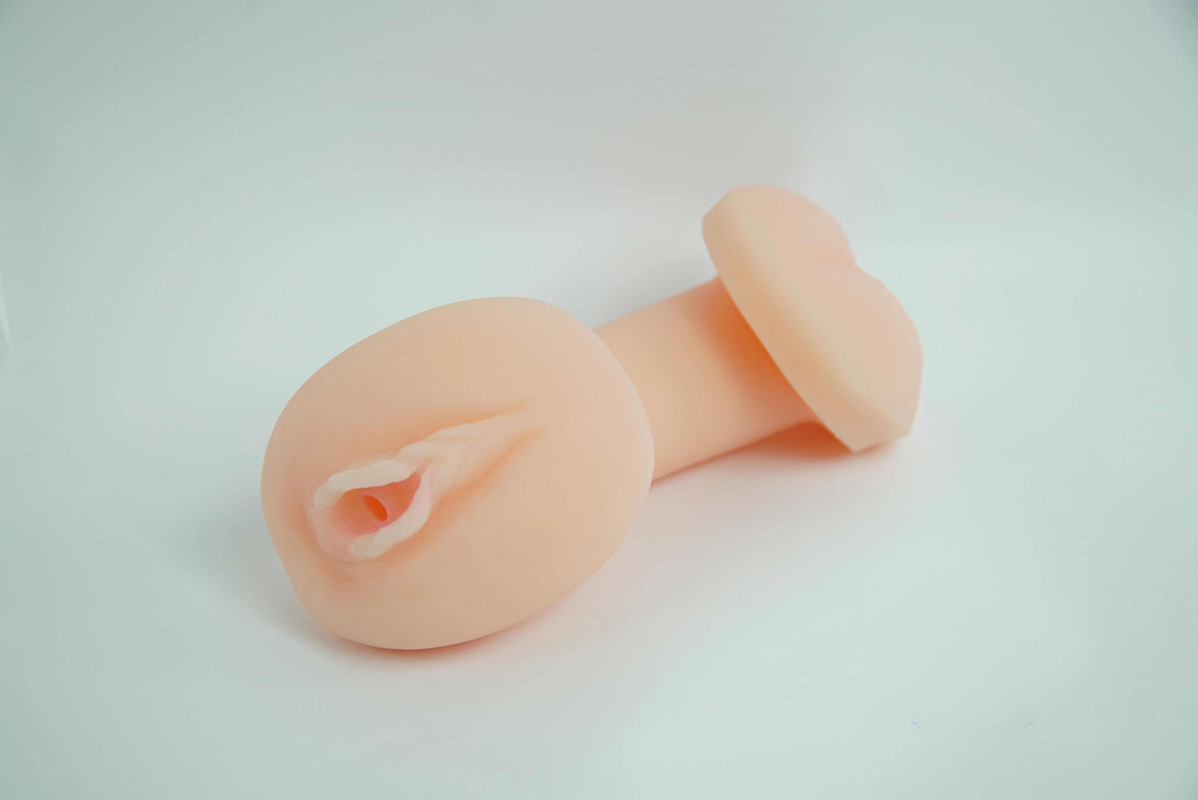 CLOSEOUT - DOLL; HEAD, VIRTUAL GIRL, 0250