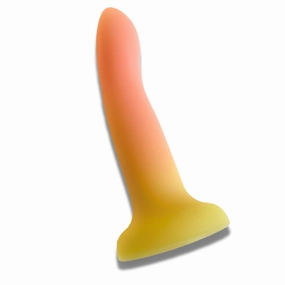 Dawn by Nox - The Perfect Beginner-Friendly Dildo