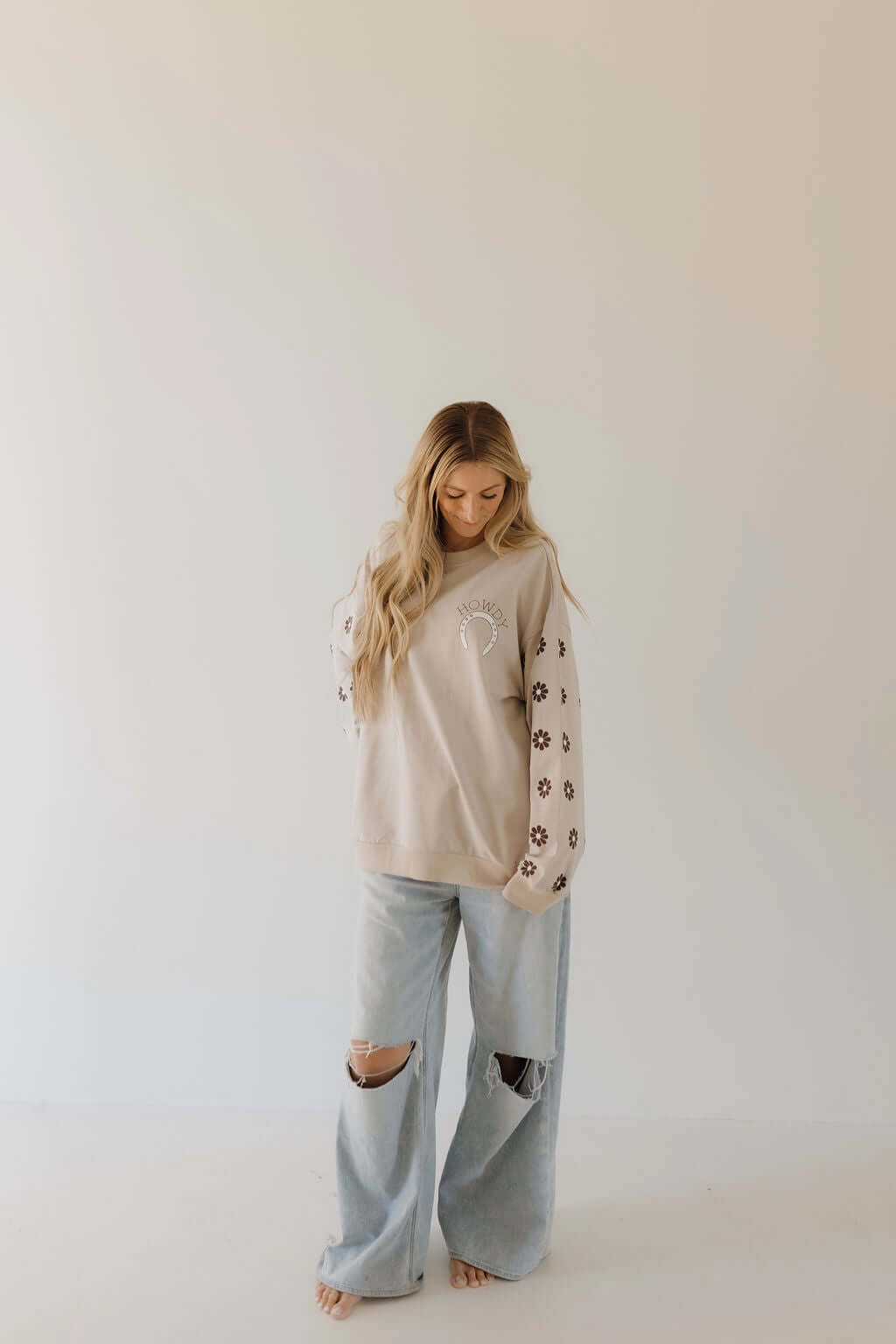 Howdy | Adult Sweatshirt