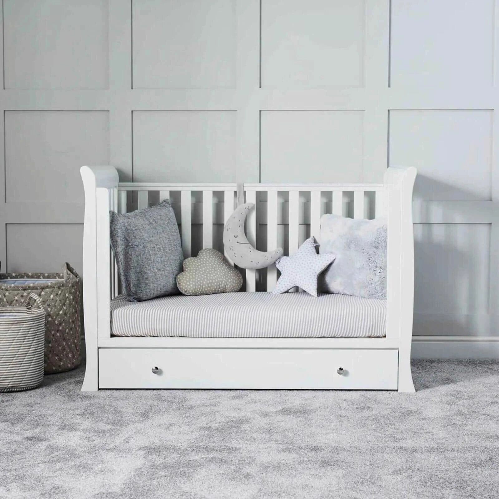 Ickle Bubba Snowdon Mini Cot Bed White - Without Mattress