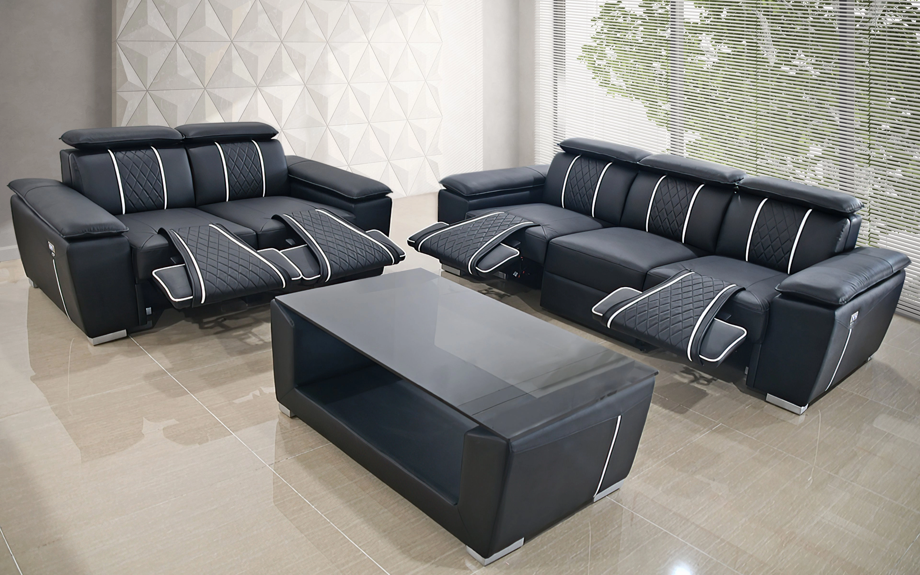 Uli Leather Sofa   Loveseat  Coffee Table