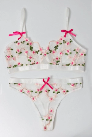 White Embroidery Lingerie Set
